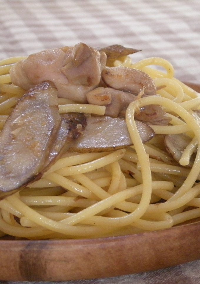 簡単手軽に♪鶏ごぼうの和風パスタ-レシピのメイン写真