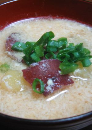 ほくほく♪サツマイモのかき玉味噌汁-レシピのメイン写真