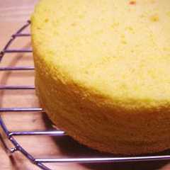รูปของ 小さなスポンジケーキ（かぼちゃ）