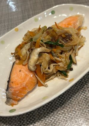 鮭ときのこのフライパン焼き-レシピのメイン写真