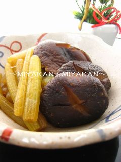 【おせち】ふきと干ししいたけの煮物-レシピのメイン写真