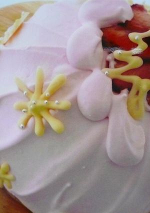ピンクなクリスマスケーキ　ド～ム型-レシピのメイン写真