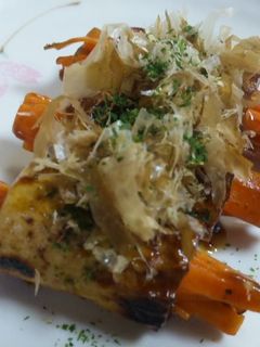 お弁当にも♬ちくわ人参のお好み焼き風炒め-レシピのメイン写真