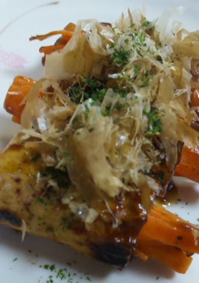 お弁当にも♬ちくわ人参のお好み焼き風炒め-レシピのメイン写真