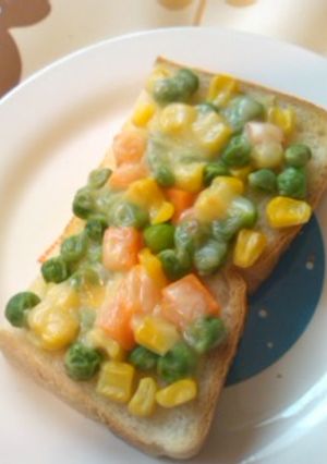 鮮やかミックスベジタブルでチーズトースト-レシピのメイン写真