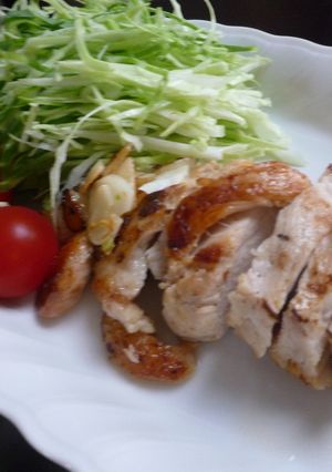 安い鶏胸肉の簡単ジュージューソテー♪-レシピのメイン写真