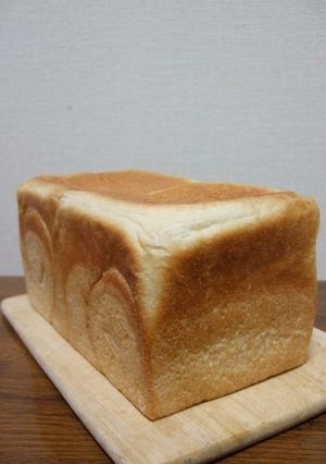 自家製酵母で シンプル食パン-レシピのメイン写真