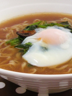 中華三昧♪にんにくほうれん草ラーメン-レシピのメイン写真