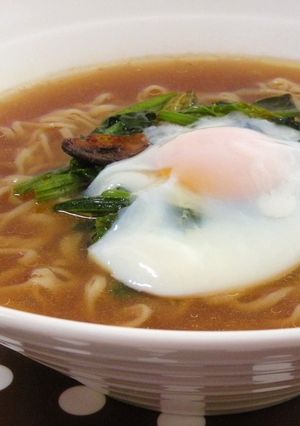 中華三昧♪にんにくほうれん草ラーメン-レシピのメイン写真