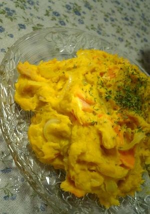 チキン風味のクリーミーパンプキンサラダ-レシピのメイン写真