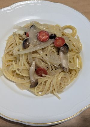 ツナとキノコと金時人参のかぼす胡椒パスタ-レシピのメイン写真