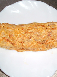 玉ねぎとツナで…オムレツ風卵焼き-レシピのメイン写真