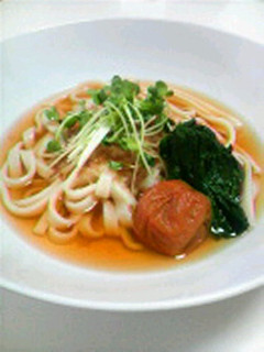 冷たいうどんを梅干しで☆-レシピのメイン写真