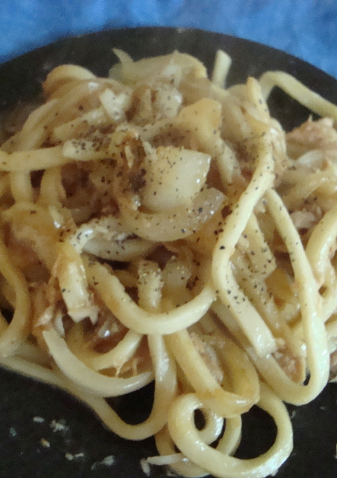 簡単５分＊ツナと玉ねぎの焼きうどん-レシピのメイン写真