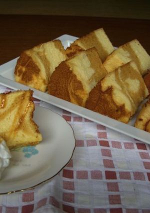ふわっ＊キャラメルマーブルシフォンケーキ-レシピのメイン写真