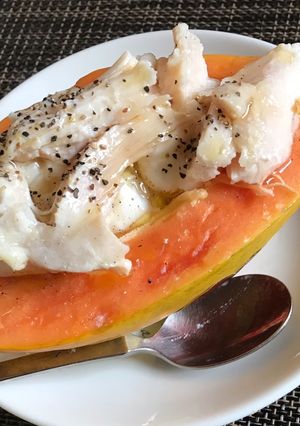おしゃれパパイヤボート(鶏むね肉で)-レシピのメイン写真