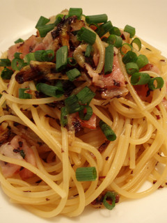 電子レンジで赤しそパスタ-レシピのメイン写真