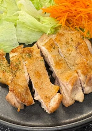 簡単！ハーブソルトでチキンステーキ-レシピのメイン写真