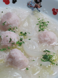 ふわふわ☆魚肉ソーセージ団子の中華スープ-レシピのメイン写真