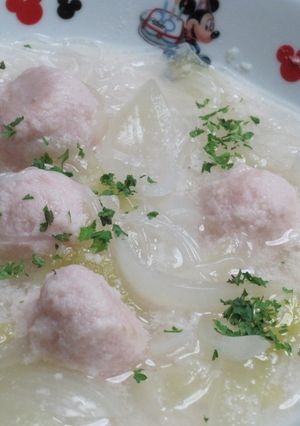ふわふわ☆魚肉ソーセージ団子の中華スープ-レシピのメイン写真