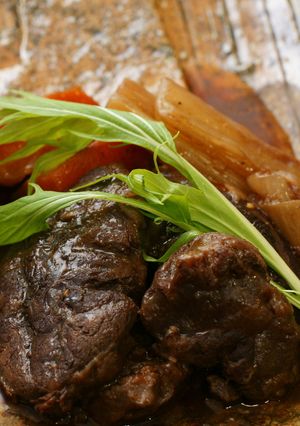 圧力鍋で☆牛すね肉の赤ワイン煮-レシピのメイン写真