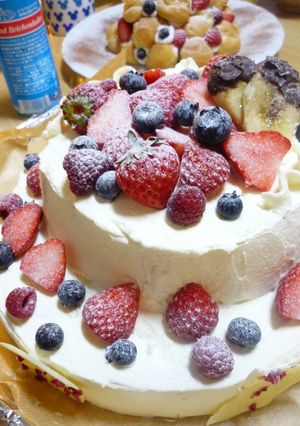 クリスマスにふわふわの苺ケーキ-レシピのメイン写真
