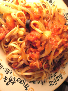 ツナと玉葱のトマトソースパスタ-レシピのメイン写真