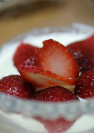 簡単☆カップで苺のレアチーズケーキ-レシピのメイン写真