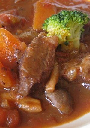 トロッとろ牛スネ肉のビーフシチュー-レシピのメイン写真