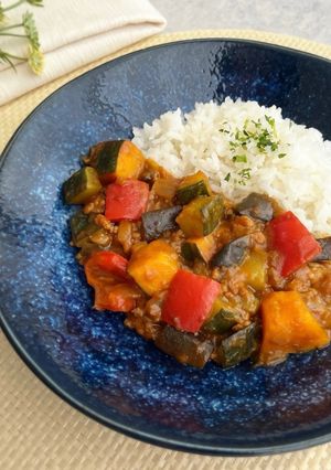 市販ルウを格上げ!お店級彩りキーマカレー-レシピのメイン写真
