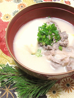 お正月✿簡単!牛肉と白味噌のお雑煮✿-レシピのメイン写真