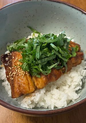 香ばし甘辛！秋刀魚の蒲焼き丼-レシピのメイン写真