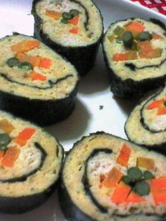 鶏ミンチ海苔巻き☆伊達巻の代わりにも…♪-レシピのメイン写真