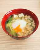 余った薬味で！？きゅうりと温玉のおみそ汁