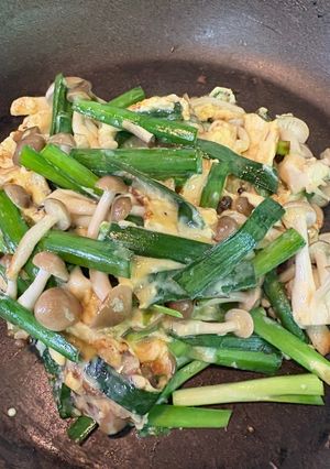 【作り置き副菜】ニラしめじのたまご炒め-レシピのメイン写真