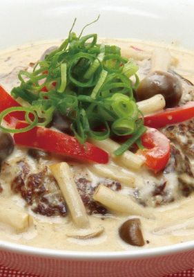 白だし┃きのこハンバーグ ~クリームソースがけ~-レシピのメイン写真