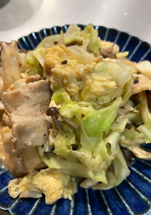 チーズ入り！豚バラのキャベ玉炒め-レシピのメイン写真