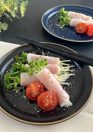 薄切り大根の生ハムカイワレ巻きサラダ-レシピのメイン写真