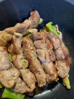 ブロッコリーの茎で肉巻き-レシピのメイン写真