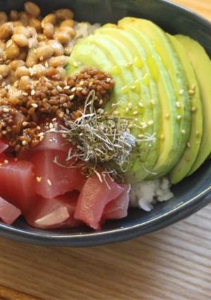醤油麹♡まぐろ納豆アボカド丼-レシピのメイン写真