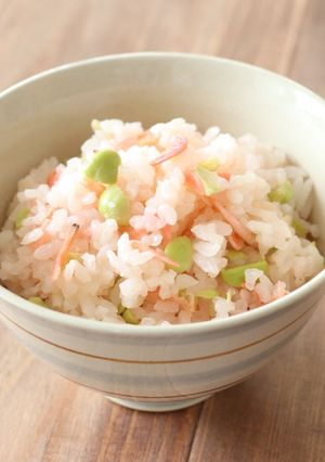介護　桜えびと枝豆の炊き込みご飯　美肌に-レシピのメイン写真
