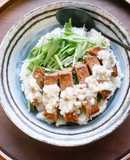 大豆ミートのハンバーグでネギ塩バーグ丼♪