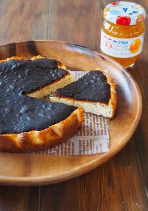 ジャム入り!バスク風チーズケーキ-レシピのメイン写真