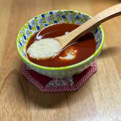 A picture of ホットトマト豆乳甘麹ドリンク.