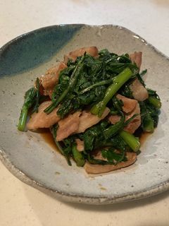 豚バラと春菊のサッと炒め-レシピのメイン写真