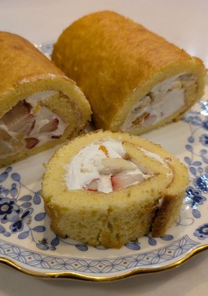 ホットケーキミックスで作るロールケーキ-レシピのメイン写真