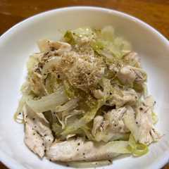 รูปของ ささみ（豚コマでも）とキャベツの蒸し焼き