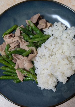 簡単★昼食！豚肉とインゲンの大蒜炒め-レシピのメイン写真