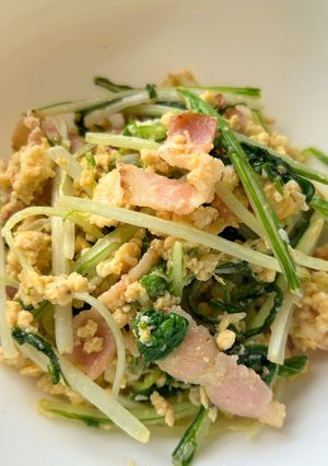 水菜とベーコンの卵炒め-レシピのメイン写真