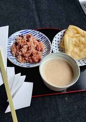 お稲荷さんの日（油揚げ・甘酒・赤飯）-レシピのメイン写真